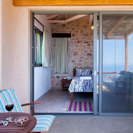 Mirtes With Breathtaking Sea View,close To Porto Katsiki And Egremni Pondi