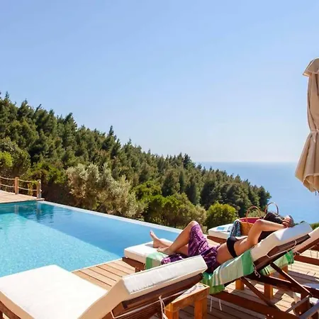 Mirtes With Breathtaking Sea View,close To Porto Katsiki And Egremni Pondi