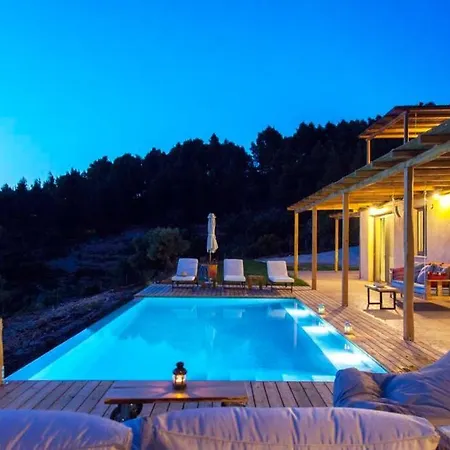 Vilă Mirtes With Breathtaking Sea View,close To Porto Katsiki And Egremni *