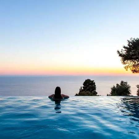 Vilă Mirtes With Breathtaking Sea View,close To Porto Katsiki And Egremni *