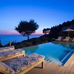 Mirtes With Breathtaking Sea View,close To Porto Katsiki And Egremni * Πόντι