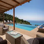 Βίλα Mirtes With Breathtaking Sea View,close To Porto Katsiki And Egremni