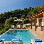 Βίλα Mirtes With Breathtaking Sea View,close To Porto Katsiki And Egremni *