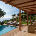 Mirtes With Breathtaking Sea View,close To Porto Katsiki And Egremni Βίλα
