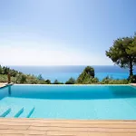 Βίλα Mirtes With Breathtaking Sea View,close To Porto Katsiki And Egremni