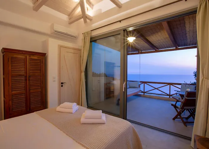 Mirtes With Breathtaking Sea View,close To Porto Katsiki And Egremni *